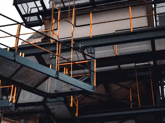 División estructuras metalicas